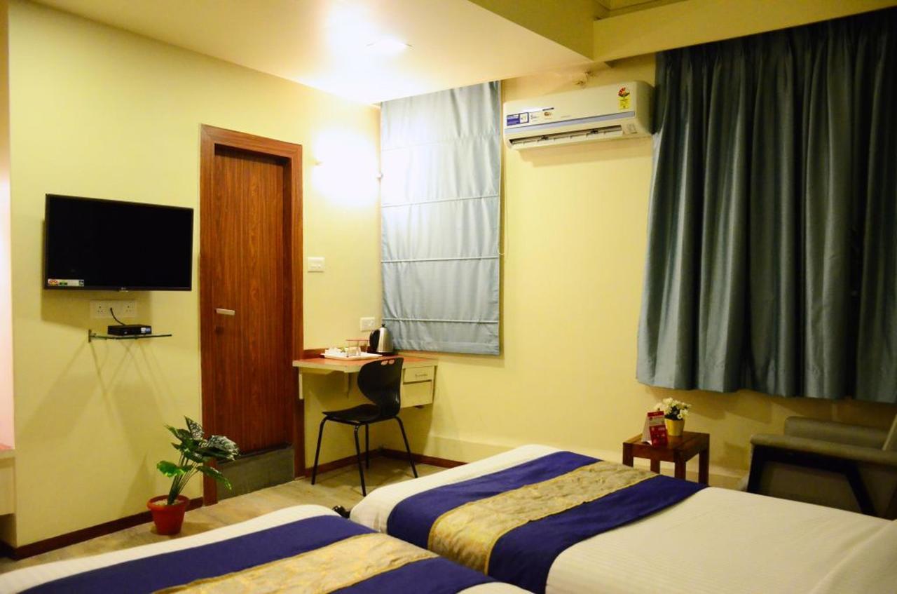 Oyo 6429 Hotel Pearl Pune Eksteriør bilde